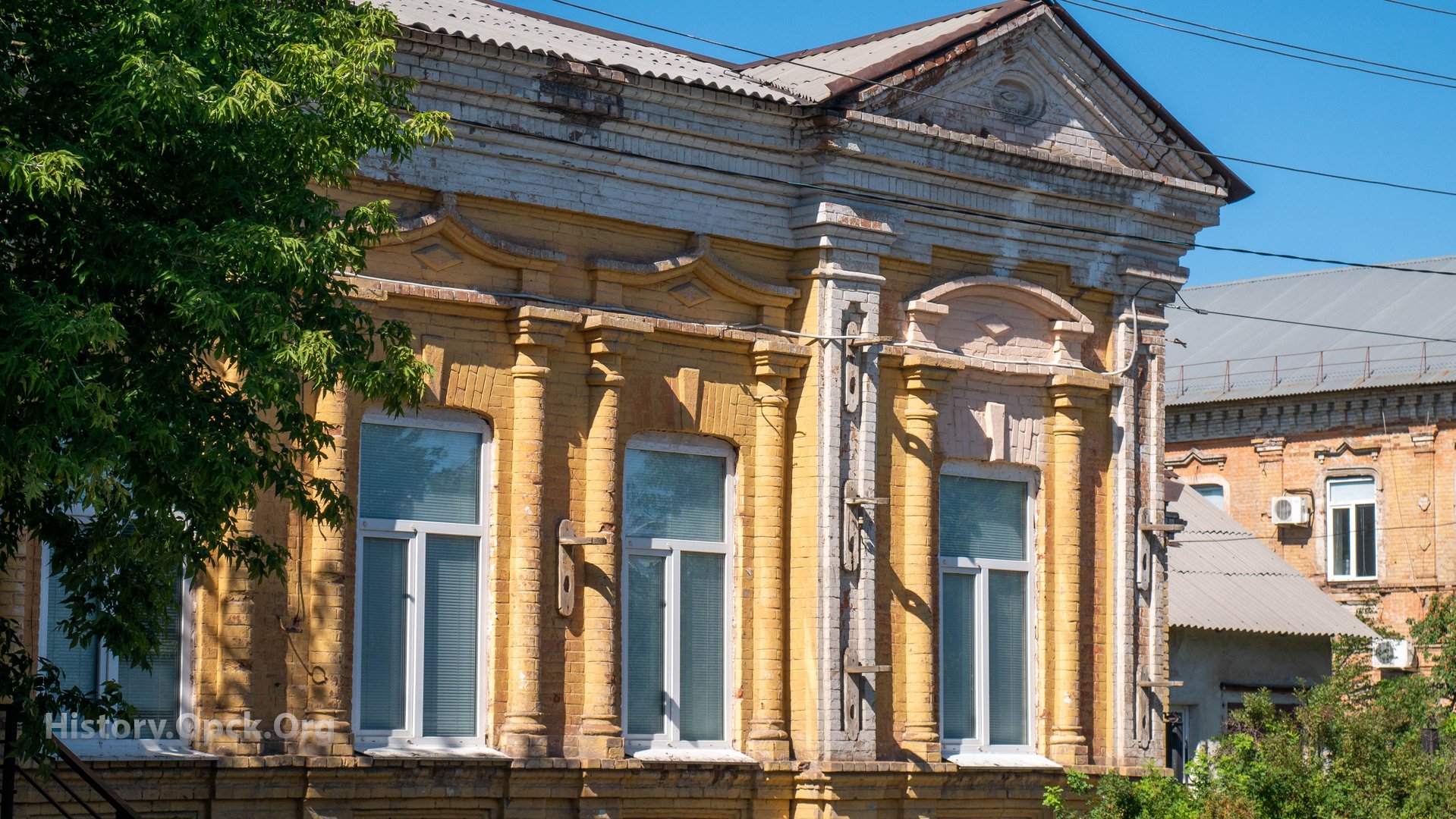 Здание городской управы (ул. Льва Толстого, 26/ул. Пионерская, 5) -  Историческая страница Орска