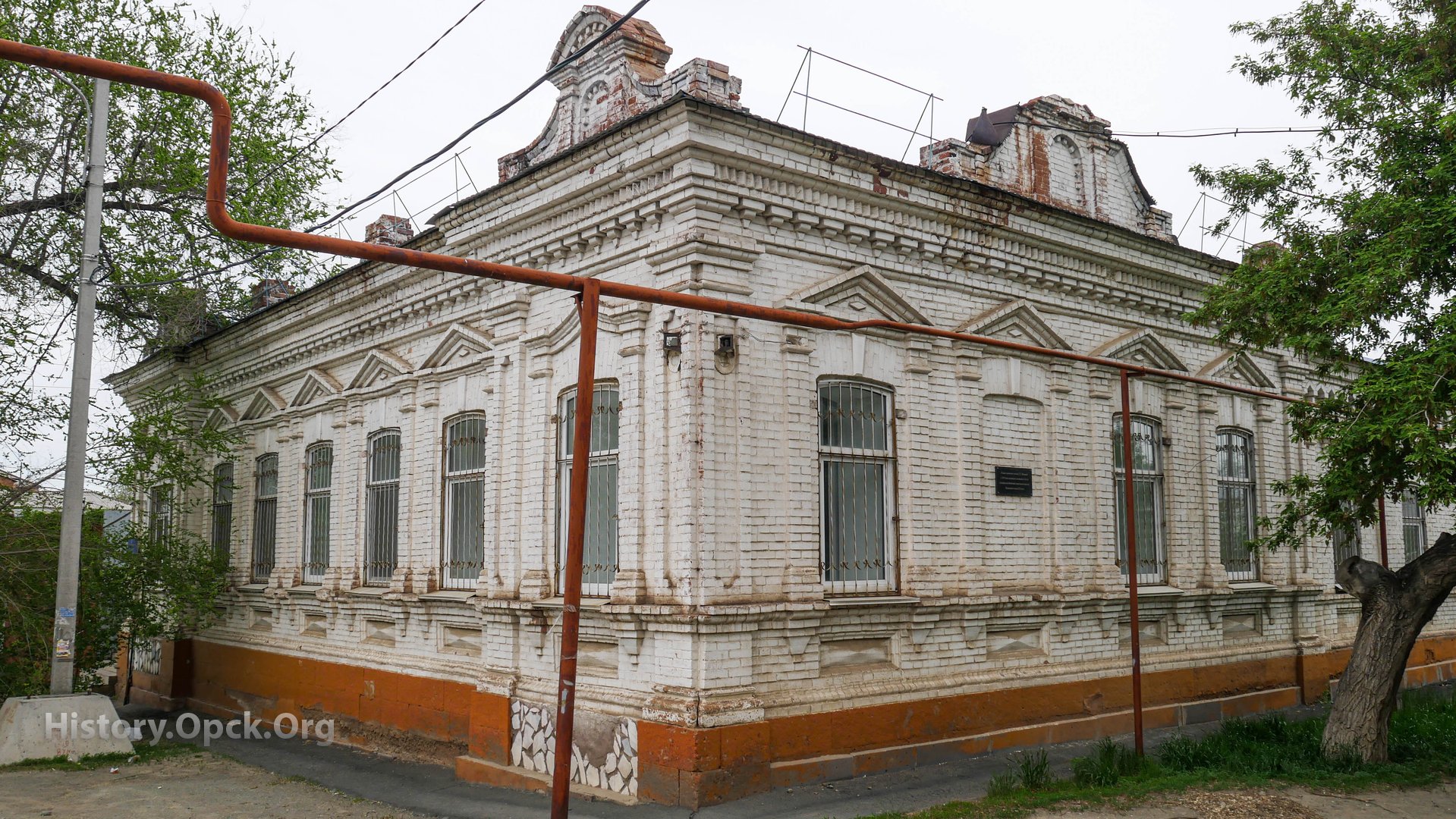 Дом городского головы Д.Г. Швецова (ул. Степана Разина, 87/ул. Фридриха  Энгельса, 55) - Историческая страница Орска