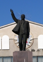 Памятник В.И. Ленину на Комсомольской площади