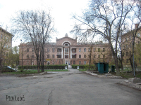 Здание гостиницы «Урал». 2009 год