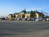 Здание вокзала станции Орск. 2006 год
