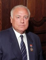 Черномырдин Виктор Степанович (1938–2010)