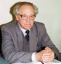 Данилов Виктор Петрович (1925-2004)