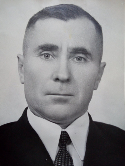 Коренюк Алексей Евсеевич (1924-2017)